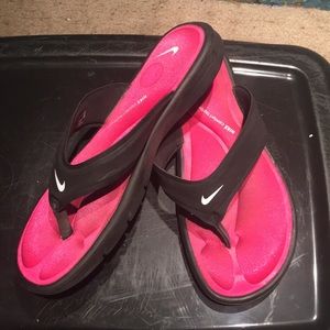 Nike flip flops size 9, EUR 40.5